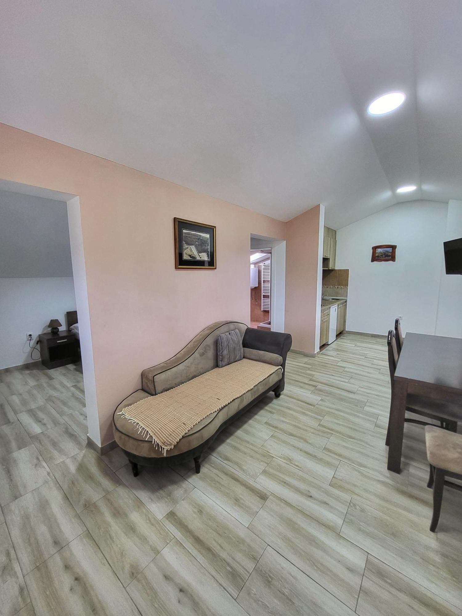 Apartmani Tarsko Jezero Zaovine Cameră foto